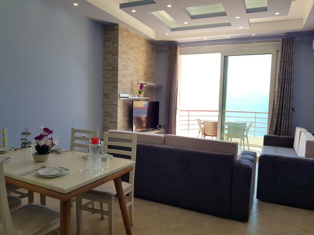 Apartment Of Beautiful Dreams Over The Sea Saranda Kültér fotó